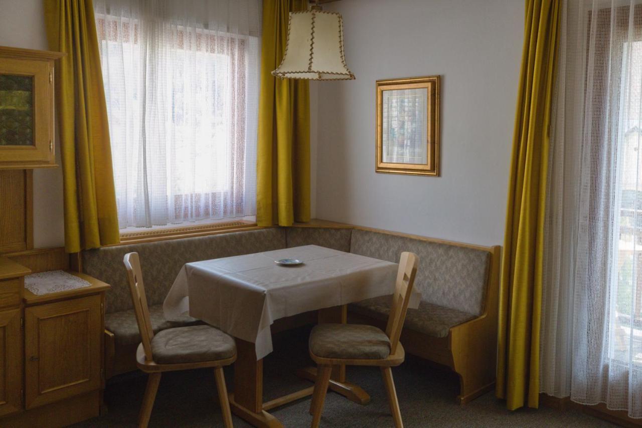 Villa Ula Verda- Apartments Marianna Santa Cristina Val Gardena المظهر الخارجي الصورة