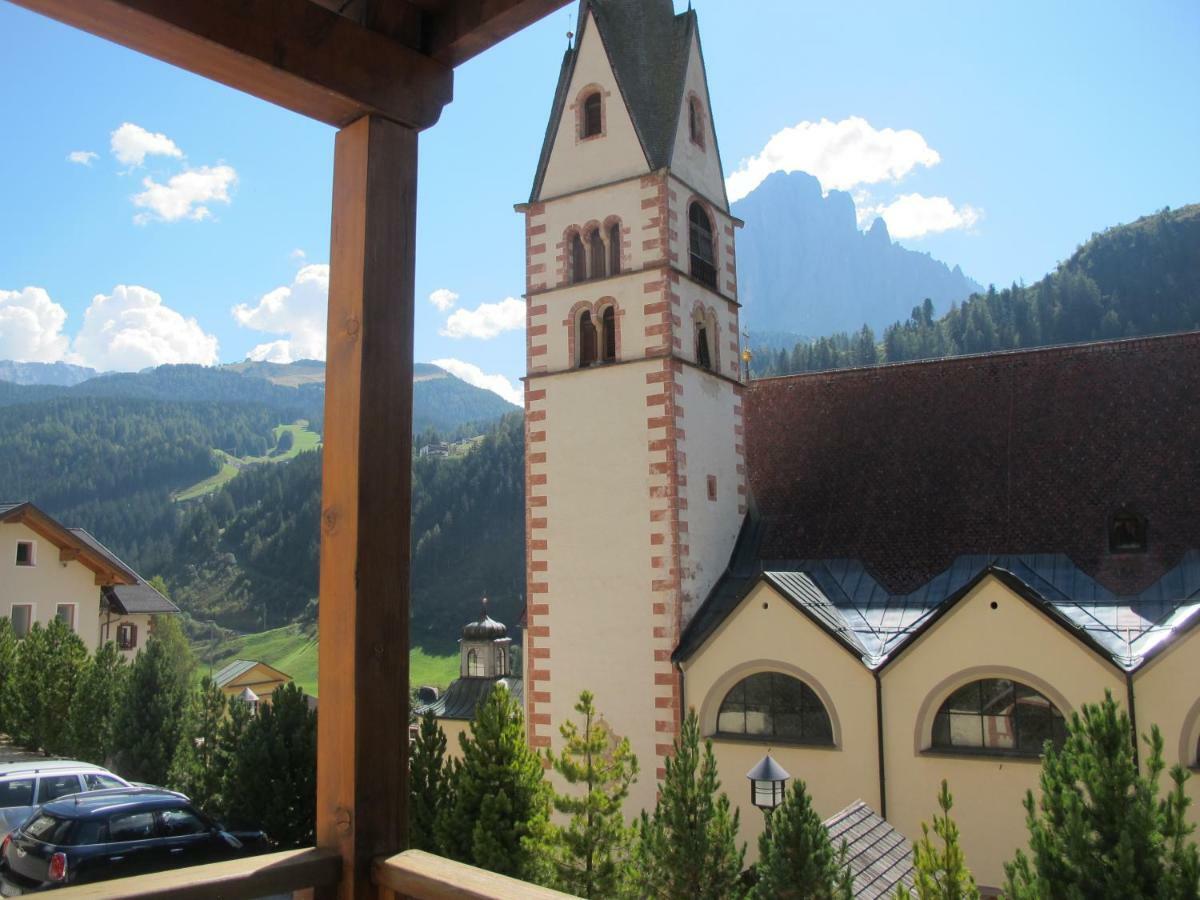 Villa Ula Verda- Apartments Marianna Santa Cristina Val Gardena المظهر الخارجي الصورة